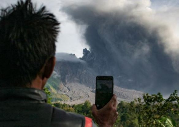 Indonesia's Mount Sinabung volcano erupts twice in three days