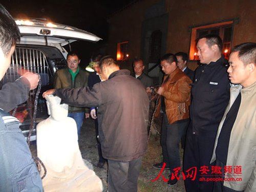 窃贼迷晕寺庙住持后盗走800斤重佛像(图)