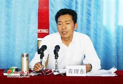 汶川县委书记谈母捡垃圾：不知者以为我亏待她