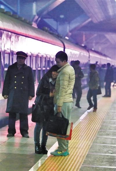 媒体调查称三成夫妻因为过年回谁家吵过架