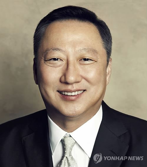 斗山会长朴容晩同意接受大韩商议会长候选人提名