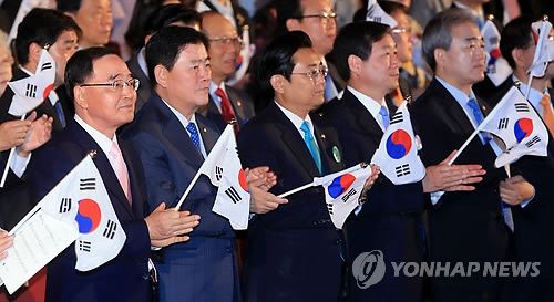 总理：需以对话和妥协将我国打造成发达共同体