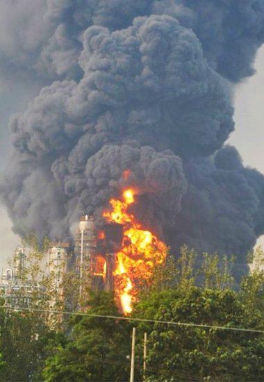 山东聊城鲁西化工厂发生爆炸 无人员伤亡