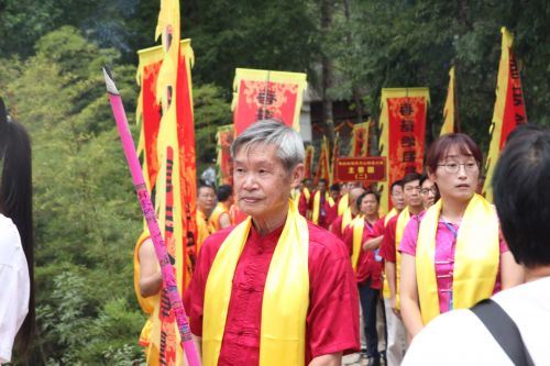 浙江庆元：世界香菇界齐聚盛会，共祭香菇始祖吴三公