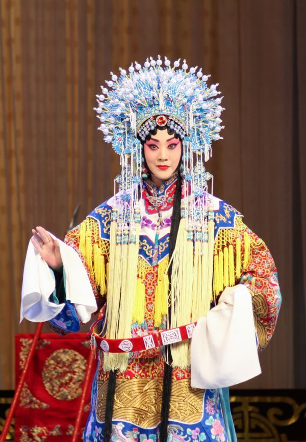 国内京剧“名角儿”荟萃青岛