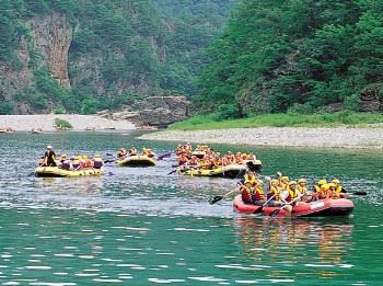 韩国东江和漂流