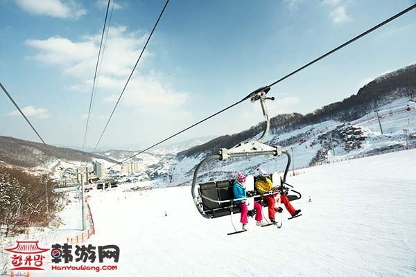 韩国昆池岩度假村滑雪场
