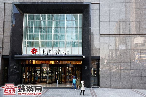 韩国各大百货商场打响针对中国春节游客的促销战