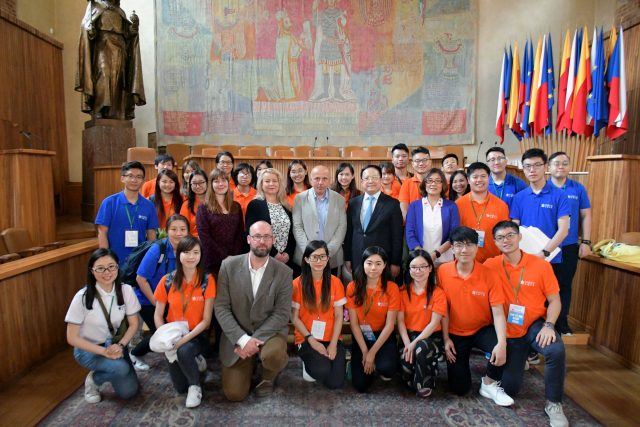 香港“未来之星”国际青年交流团圆满结束对中东欧访问
