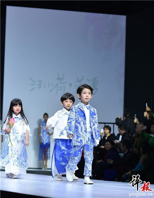 混血小王子李泽瑞 绅士范走红中国国际时装周