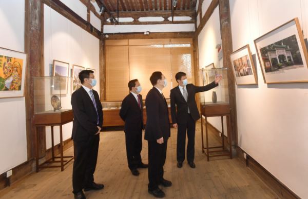 首届“丝路”国际青少年摄影、短视频大赛颁奖典礼暨第二届大赛启动仪式举行