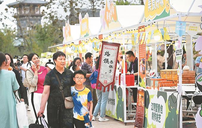 见人见物见生活，“老手艺”绽放新魅力——6000余件产品集中亮相展现非遗之美