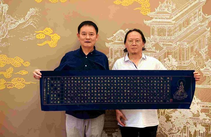 中国传奇画家刘潜的书画作品被韩中新闻记者协会收藏