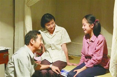 张国立演“唐山大地震”调侃称成功转型为哭星