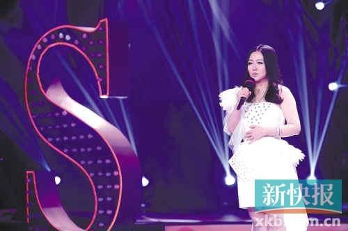 赵本山女儿正式进军娱乐圈 将与潘长江女儿比拼