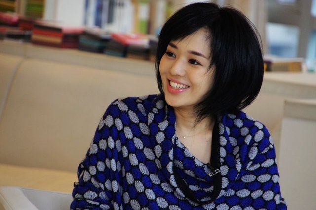 《爱呀幸福男女》苍井空：不介意男友联系前任