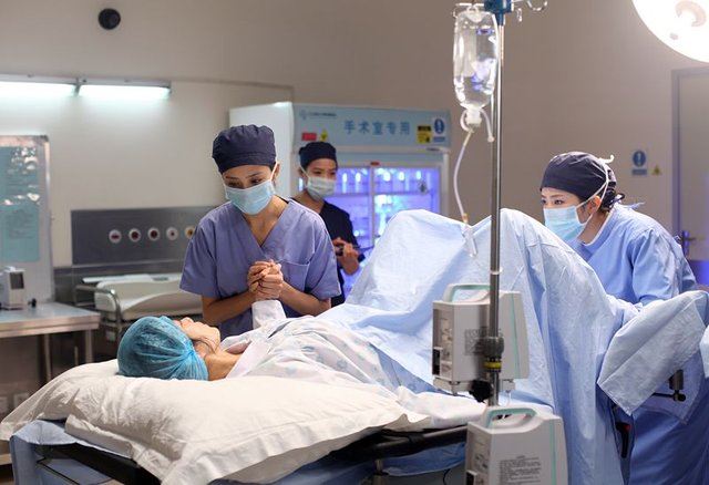 佟丽娅不急嫁陈思诚 笑称条件允下要多生几个