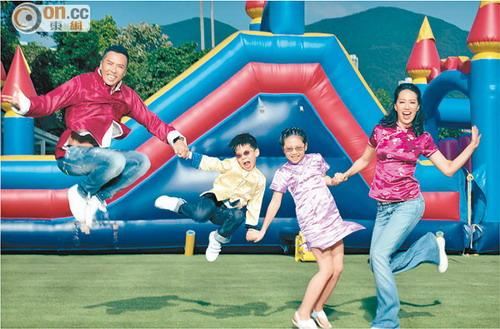 甄子丹减产只接两部戏 6000万片酬为换亲子情