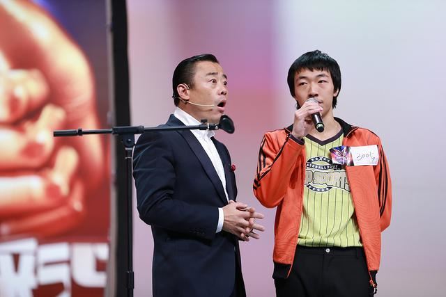 《出彩中国人》今晚首播 李连杰爆情史蔡明泪崩