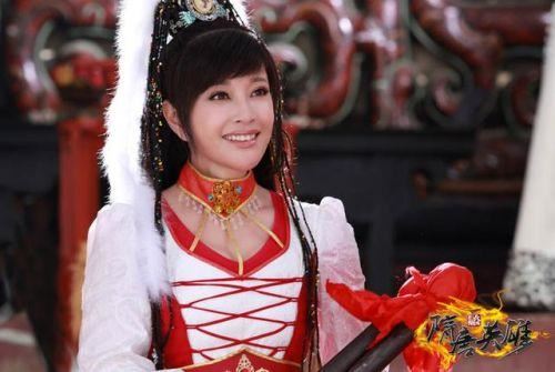 春节热剧：本山“打趴”丹丹 刘晓庆一装嫩稳赢