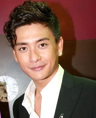 黄宗泽被曝与杨峥“姐弟恋” 称年龄不是问题