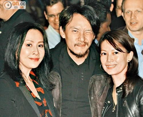 刘嘉玲澳门会滚石乐队 巧遇张震夫妇齐合照